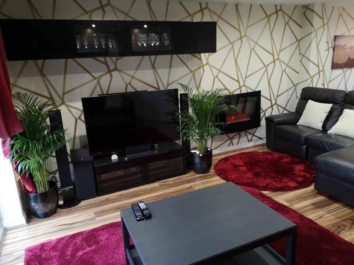 Nightingale Gardens - 4 Bed Detached House - Manchester Lejlighed Eksteriør billede